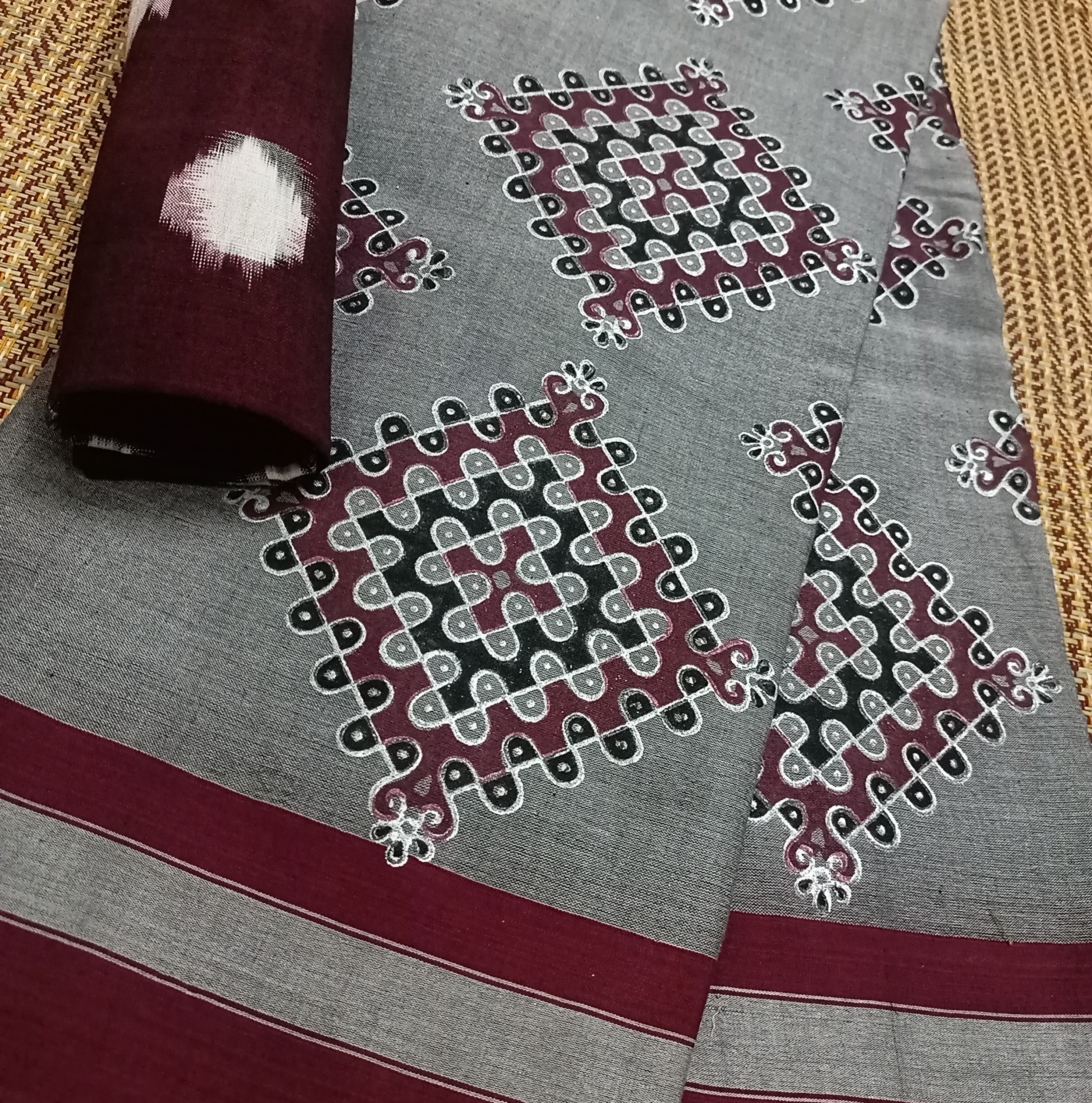 Mandala art design saree blouse combo