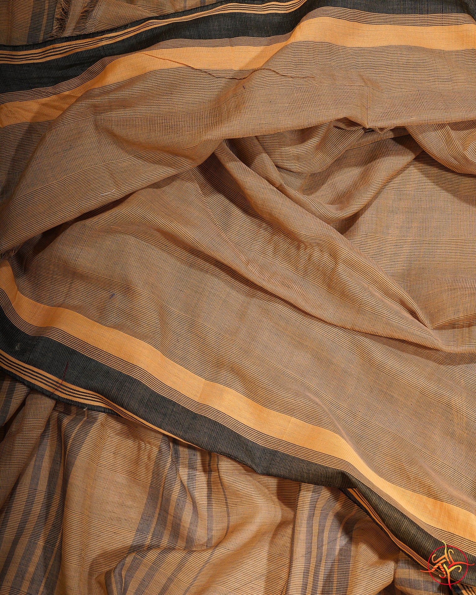 Saree&blouse cotton handwoven in earth colors