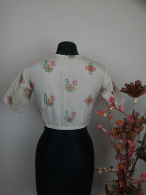 kasuti blouse - embroidered blouse by umbara