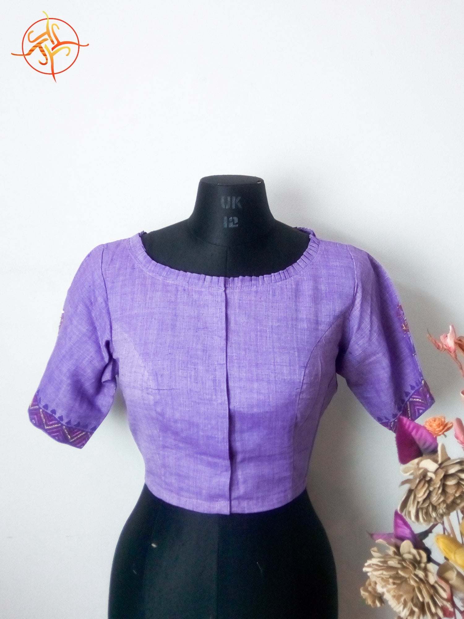 GN 3 mauve silk blouse embroidered
