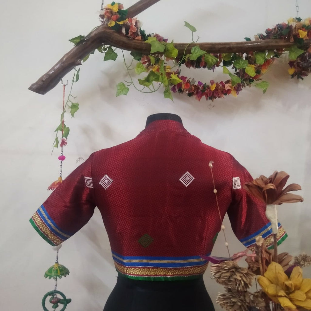 Khun blouse with rekha neckline